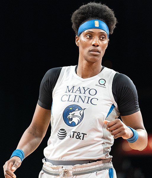 513px-2_sylvia_fowles_2019_28cropped29